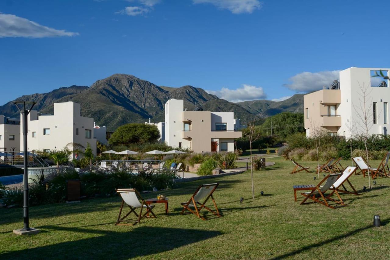 Apart Hotel Los Alazanes Capilla del Monte Exterior foto